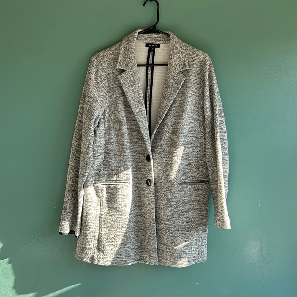 Torrid boyfriend grey blazer